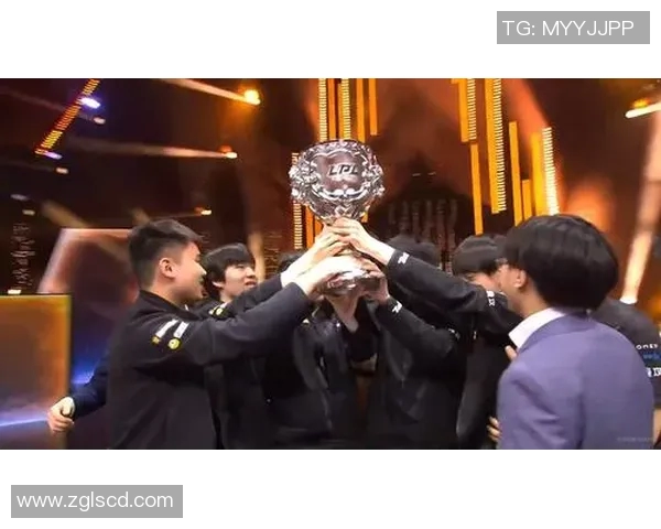 电竞新闻S15LOL世界冠军杯RNG意识表现深度点评与分析